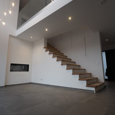 Flur mit Treppe